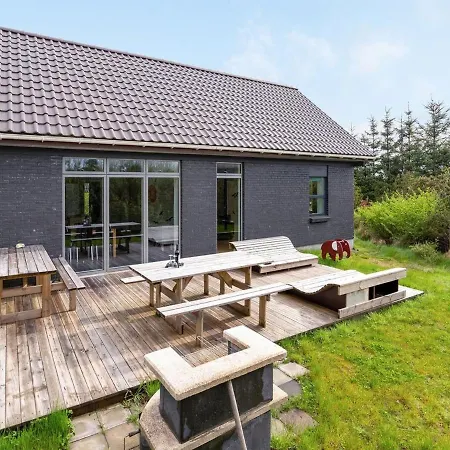 Holiday home Henrieta - 4km From The Sea In Western Jutland By Interhome